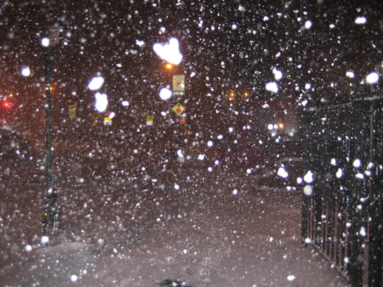 Snowfall In New York City - Ben Nadel - December 19, 2009.